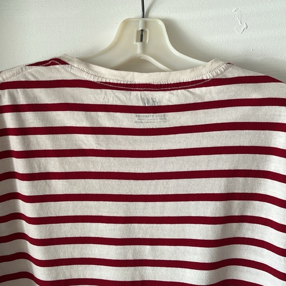 H&M Red Striped Tee Shirt; Soft Cotton, Relaxed Style! Medium - Picture 3 of 4